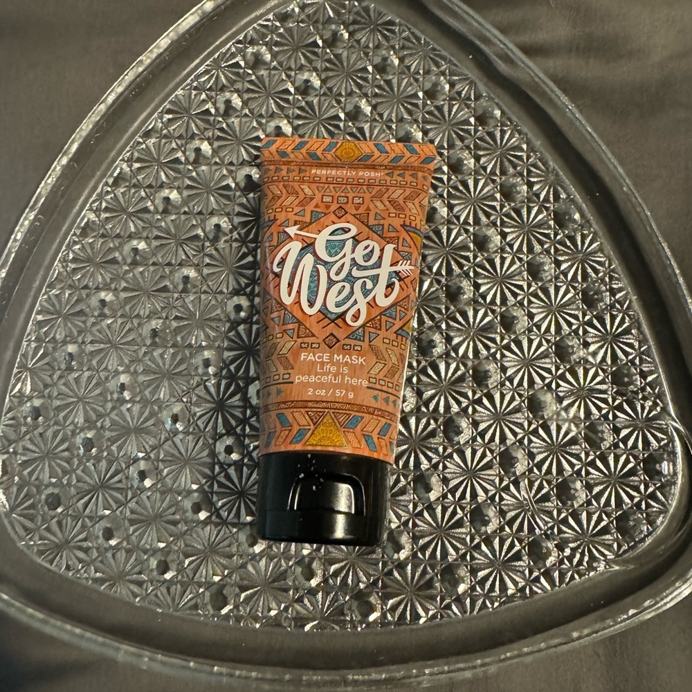Perfectly Posh Go West Face Mask - Orange and Black